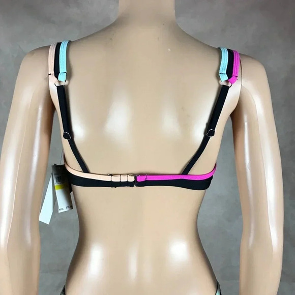 Hula Honey Bikini Set NWT Medium - Picture 8 of 16